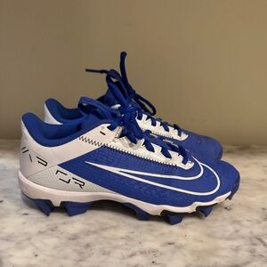 Nike Football Cleats - Size 4Y